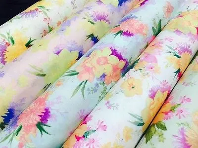 Vintage Abstract Floral Printed Fabric 100% Cotton Poplin  44" Wide  M531 Mtex